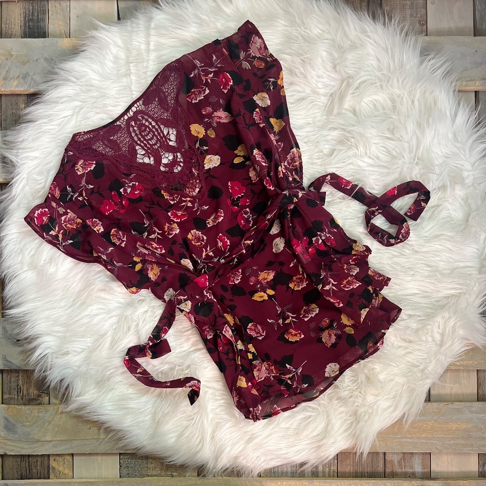 EUC {Meadow Rue · Anthro} Floral Kimono < Rose Garden > Wine Crochet Blouse | XS
